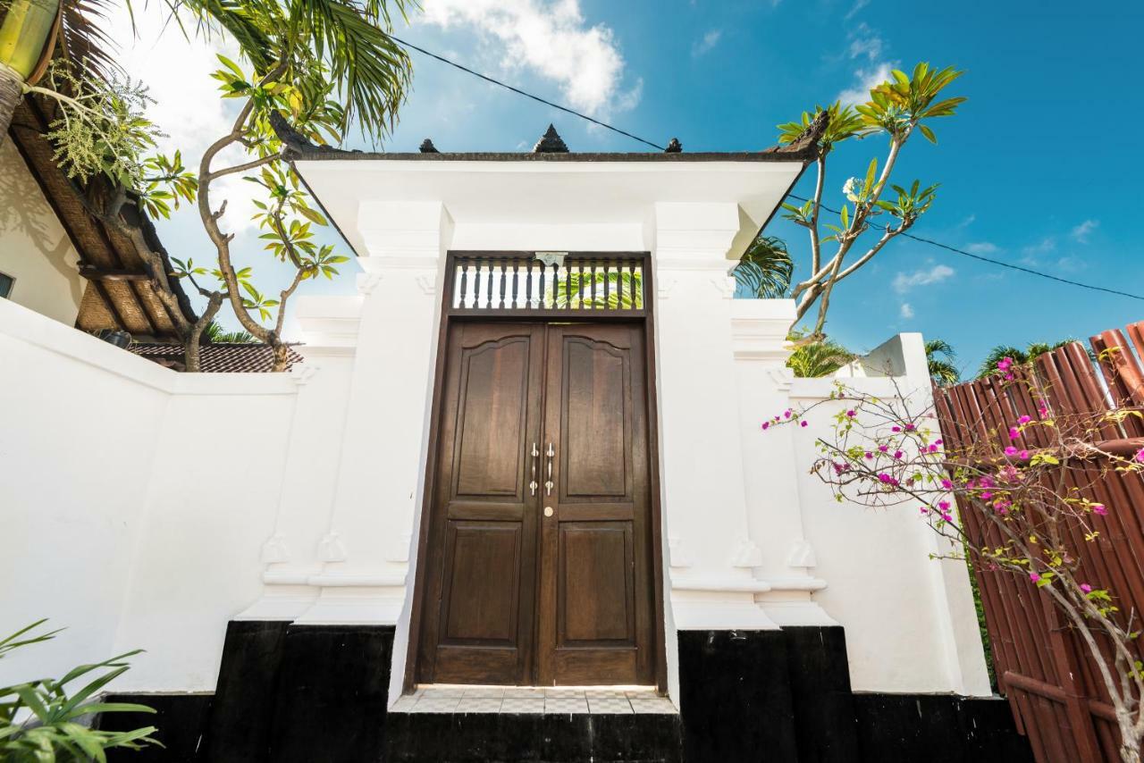 Villa Salya - 3Br - Private Pool - 1Min Walk To La Favela! Seminyak  Exterior photo